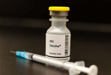 حمایت ۲٫۹ میلیون دلاری از پروژه ساخت واکسن ضد ایدز