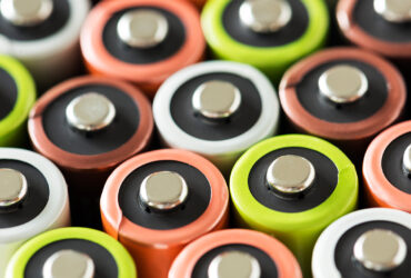 زباله‌های سیلیکونی برای تولید باتری استفاده می‌شوند