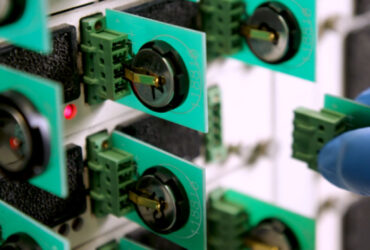 راه‌اندازی مرکز جدید باتری در بریتانیا/هدف توسعه نانومواد برای باتری
