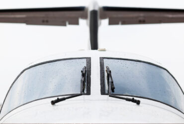 شیشه کابین هواپیما با محصولی ایران‌ساخت مقاوم شد