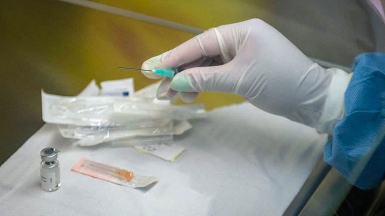 طراحی واکسنی که فقط یک‌بار تزریق می‌شود؛ گامی در مسیر درمان ایدز و کرونا