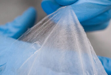 طراحی پارچه نانویی سبک برای حفاظت الکترومغناطیسی و کاربردهای پزشکی