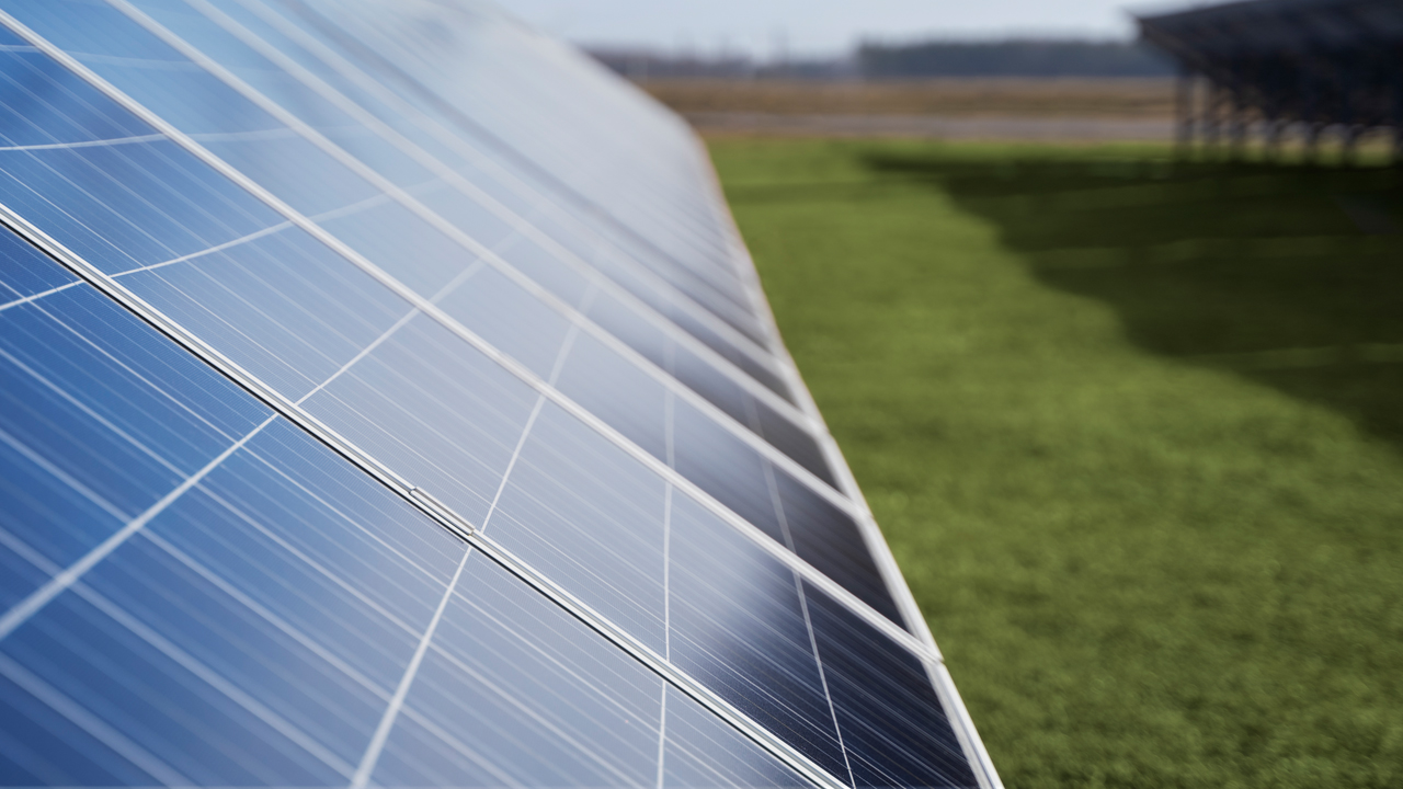 سلول خورشیدی پروسکایت با لایه MXene بازده بسیار بالایی را رقم زد