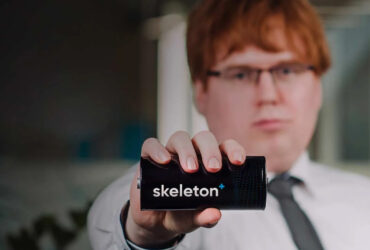 آغاز تولید انبوه ابرخازن‌های گرافنی برای زیرساخت‌های هوش مصنوعی و شبکه‌های برق اروپا